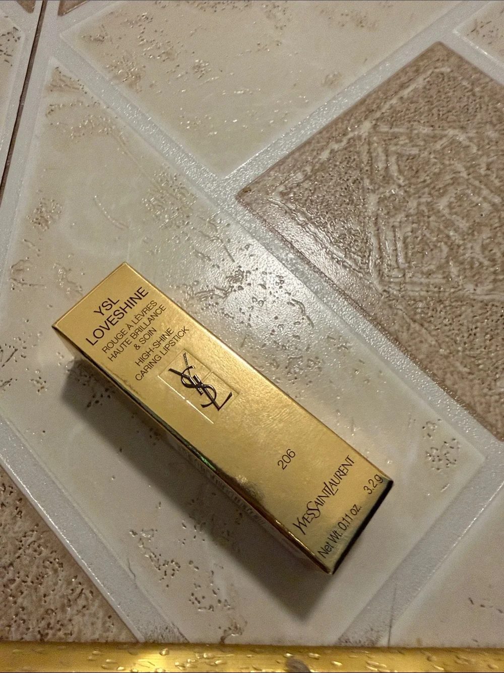 Yves Saint Laurent Loveshine Lipstick 206 Pink